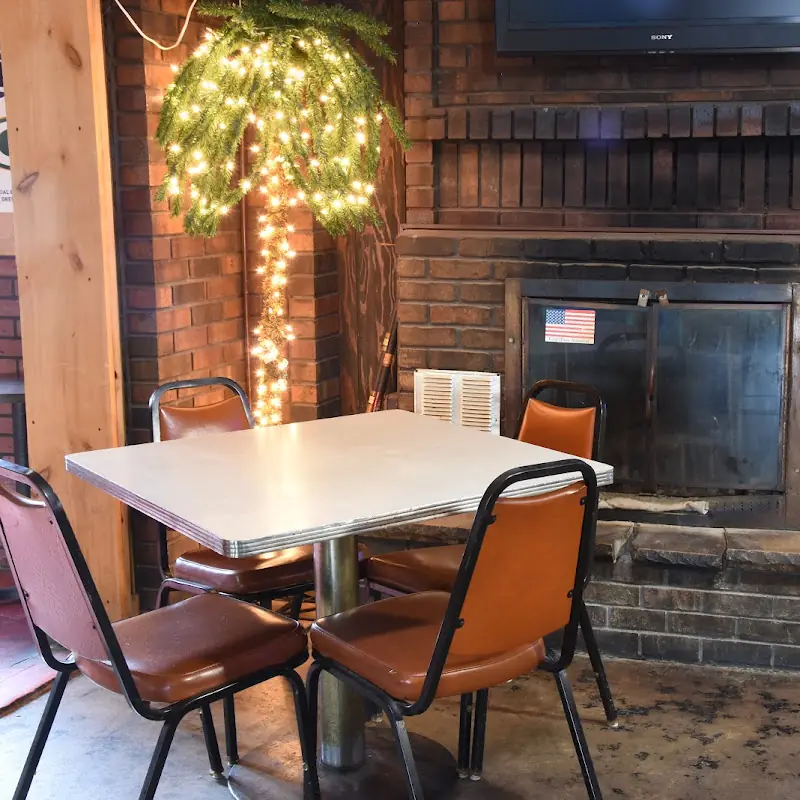 Oasis Bar & Grill