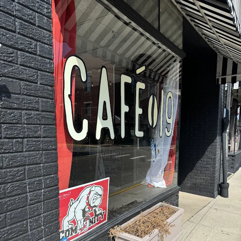 Cafe 19 West Milton