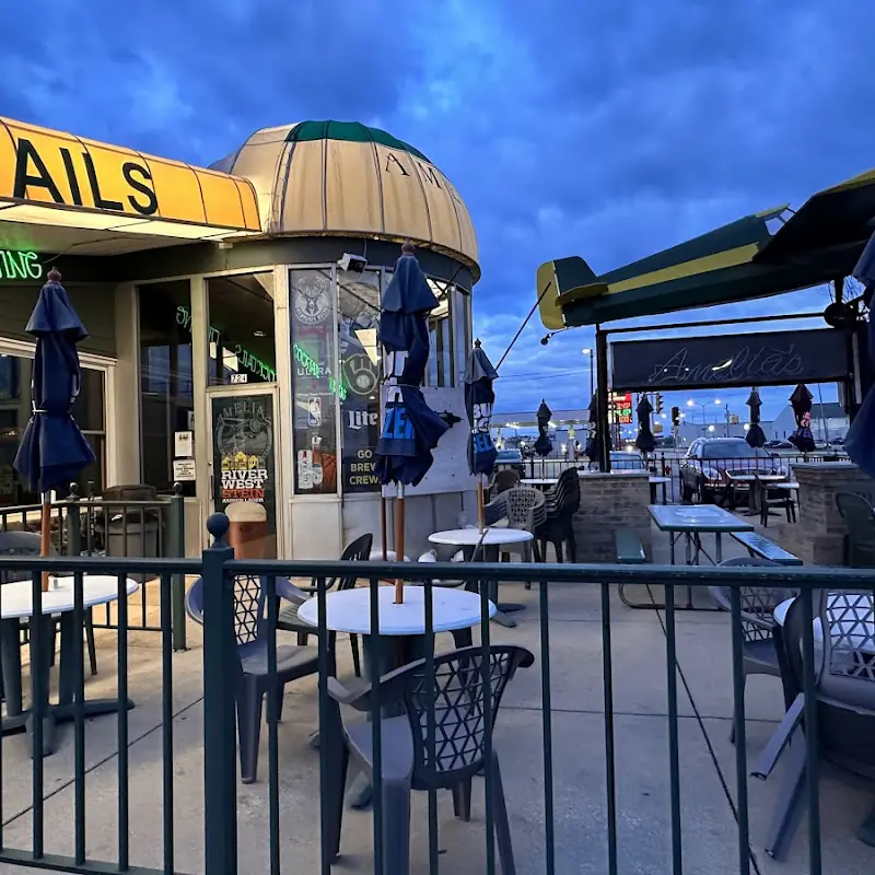 Amelia's Buffalo Wings