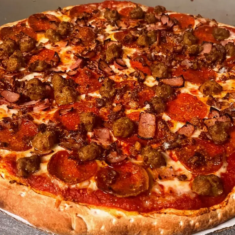 Julio's Pizzeria