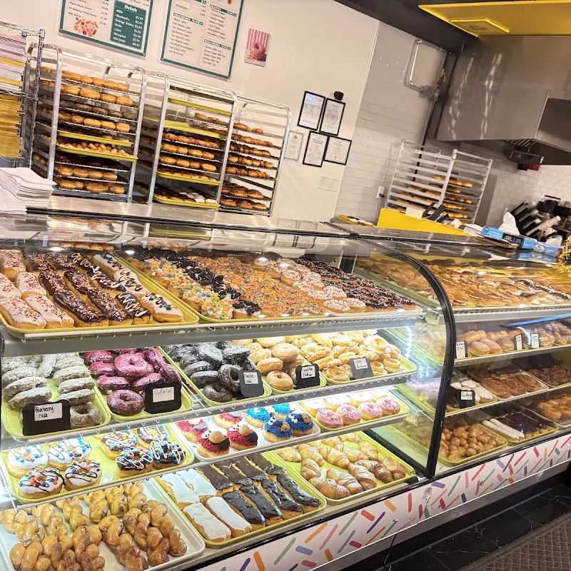 Elby Donuts