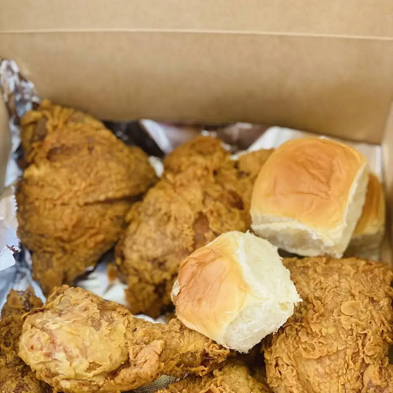 E's Famous Fried Chicken