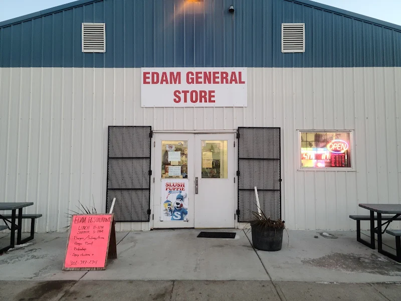 Lisa's Edam Restaurant