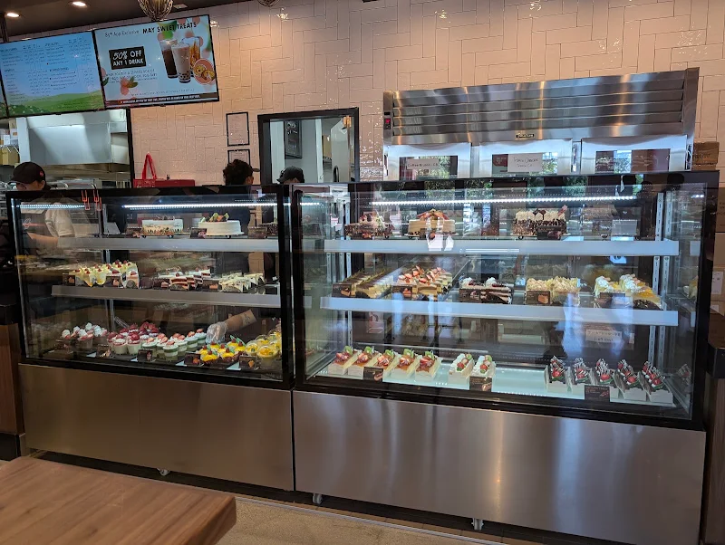 85°C Bakery Cafe-Bakersfield