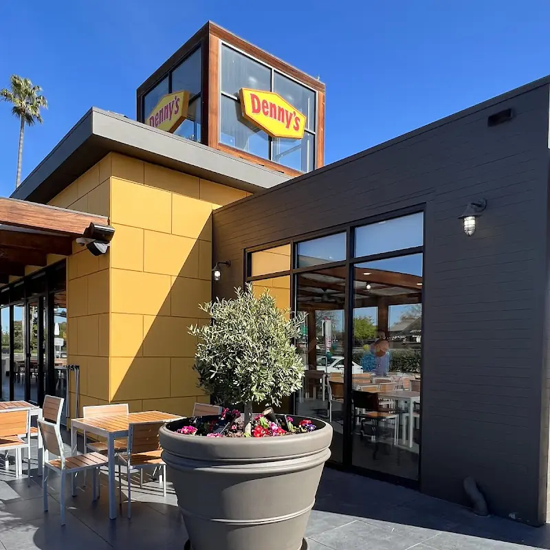 Denny's Restaurant