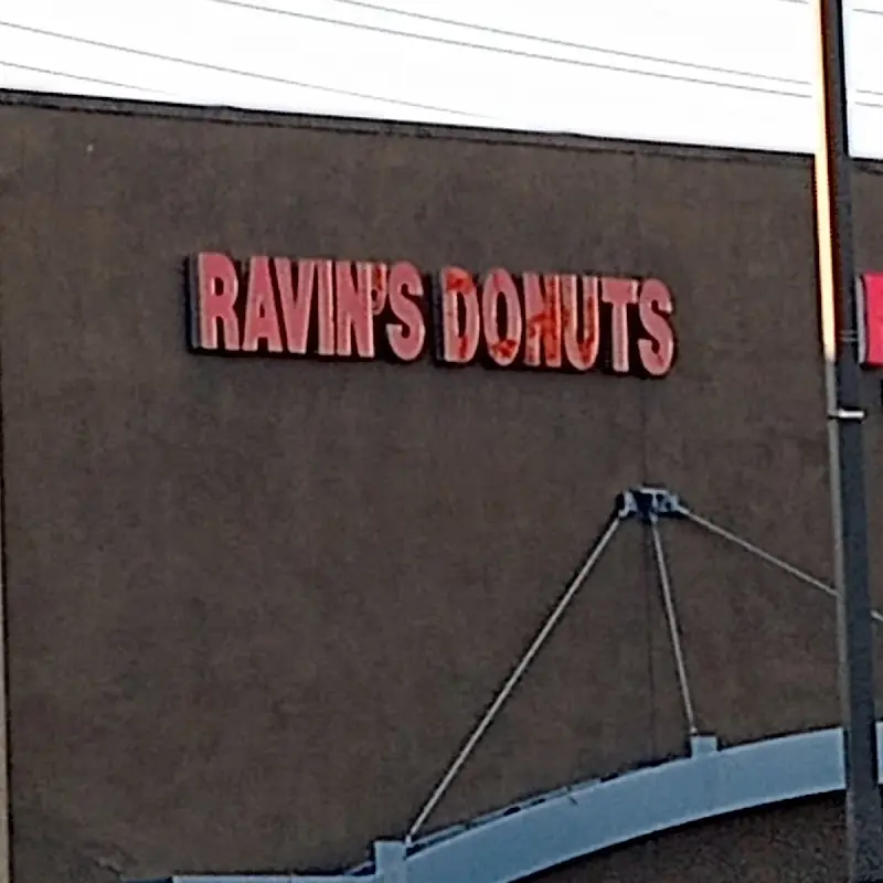 Ravins Donuts