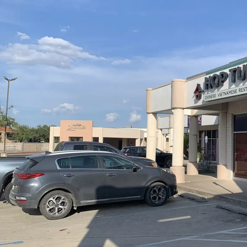 Hop Tung Vietnamese Chinese Restaurant