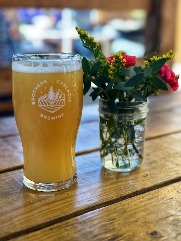 Brothers Cascadia Brewing
