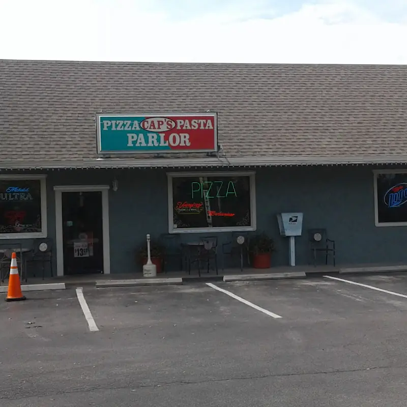 Cap's Pizza & Pub