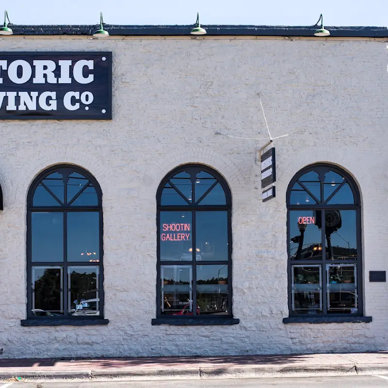 Historic Brewing Barrel House - Williams