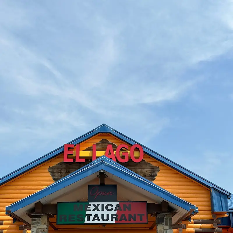 El Lago