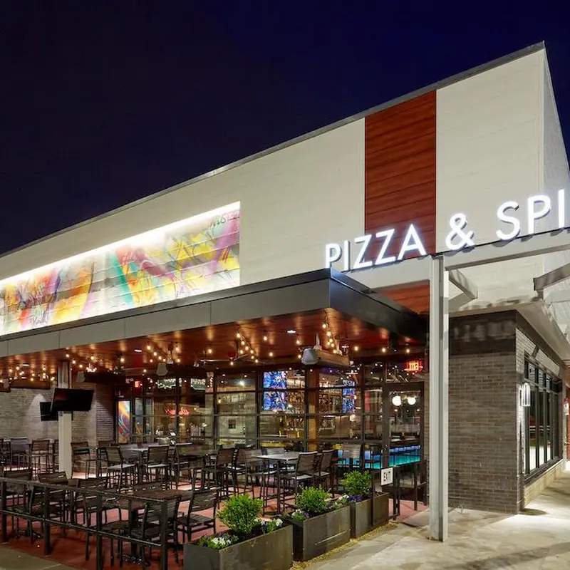 Mellow Mushroom Chantilly