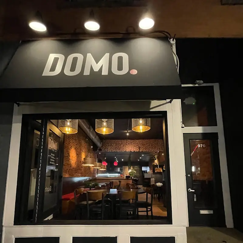 Domo Sushi Kitchen Bar