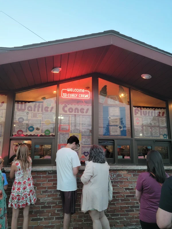 Curly Creme Soft Ice Cream