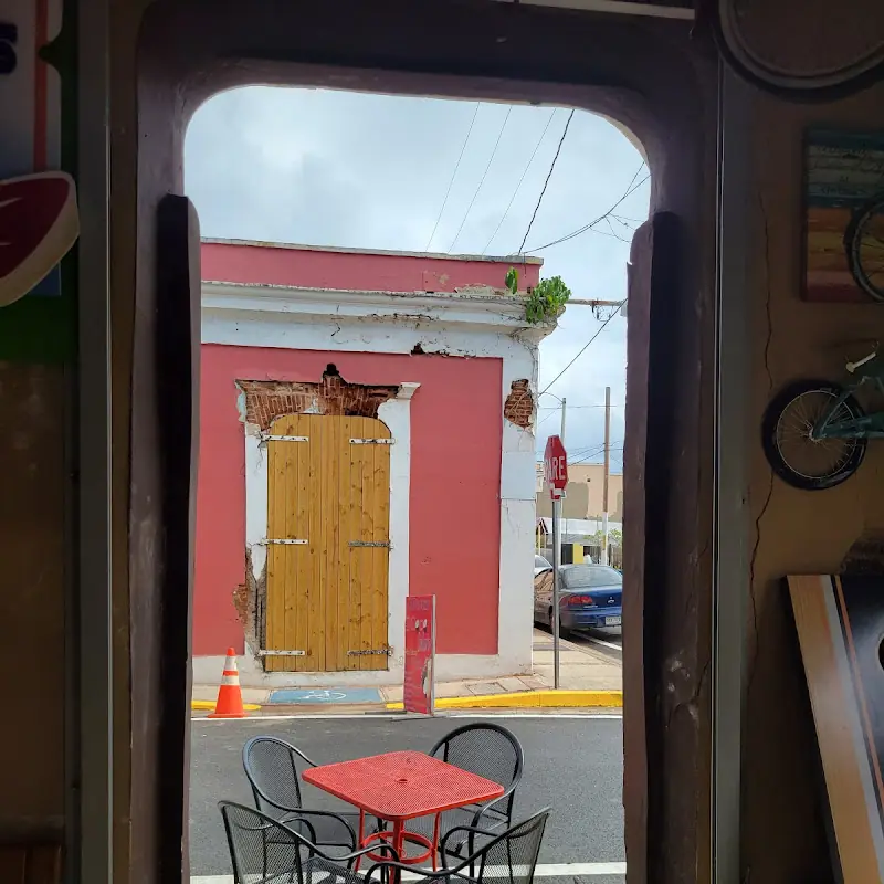 El Portar Pub and Rest.