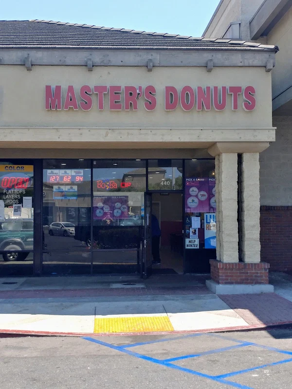 Master's Donuts of Oxnard