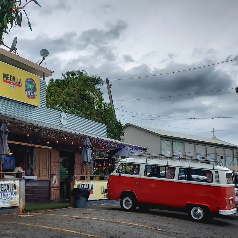 La Isla Bar & Rest.