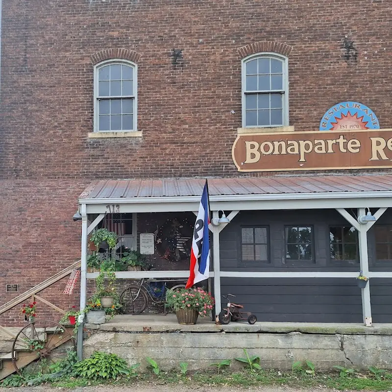 Bonaparte Retreat: Bonaparte, Iowa
