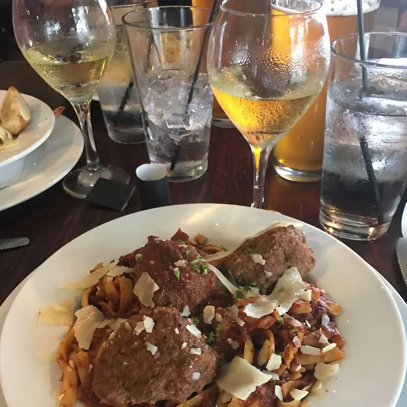Creekside Grille