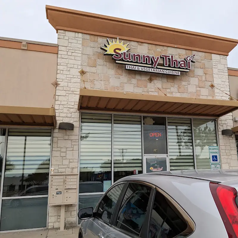 Sunny Thai Arlington