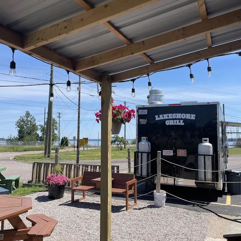 Lakeshore Grill