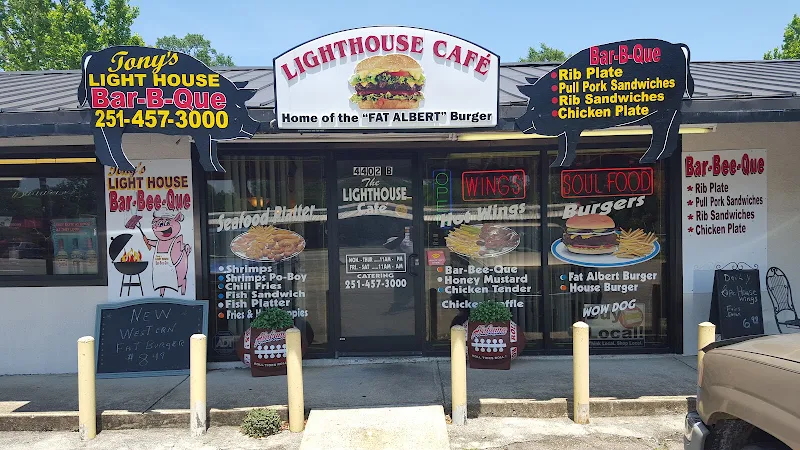 Lighthouse Café