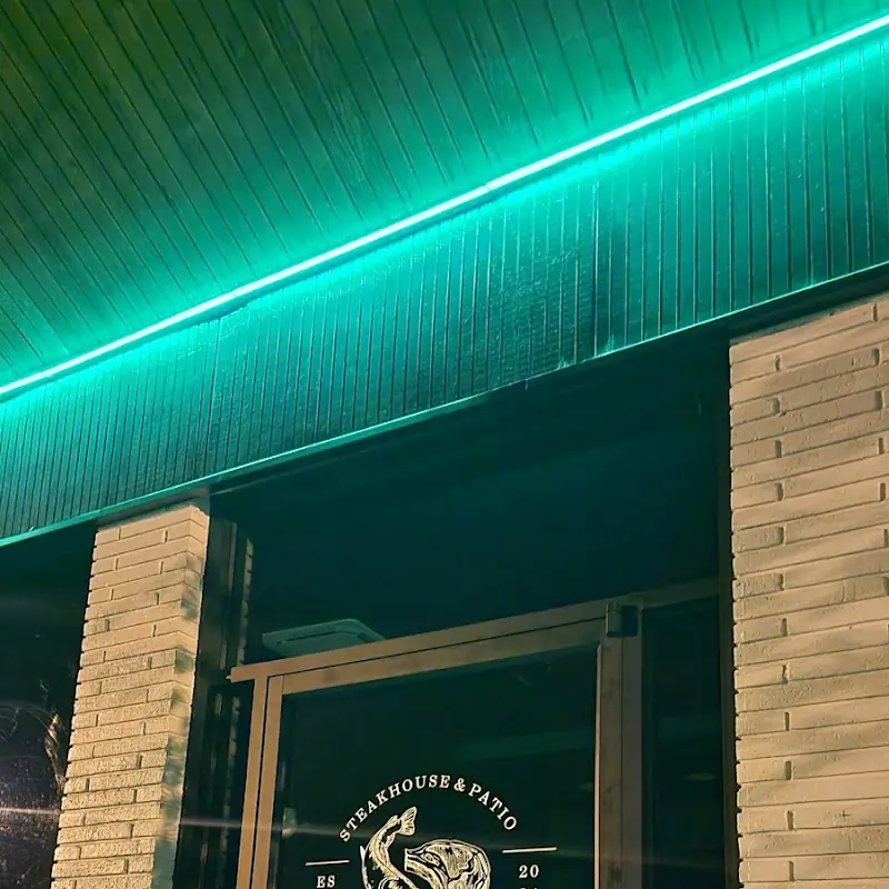 Lakeside Grill - Steakhouse & Patio