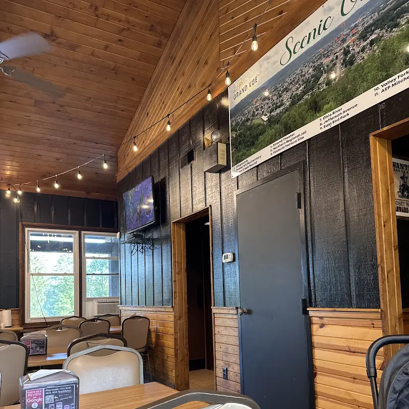 Vue bar & grill