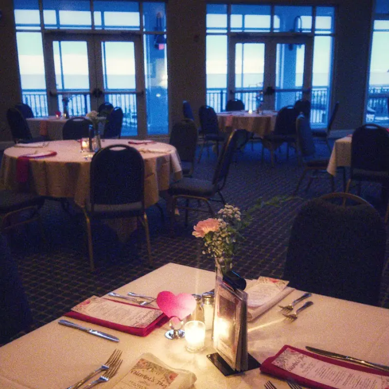 Marina Restaurant at Captain's Cove