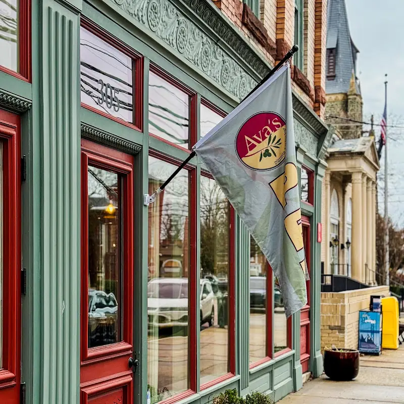 Ava's Pizzeria & Wine Bar - Cambridge