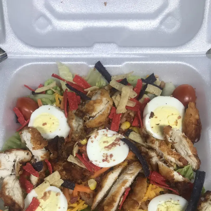 Chicken tacos w/fries