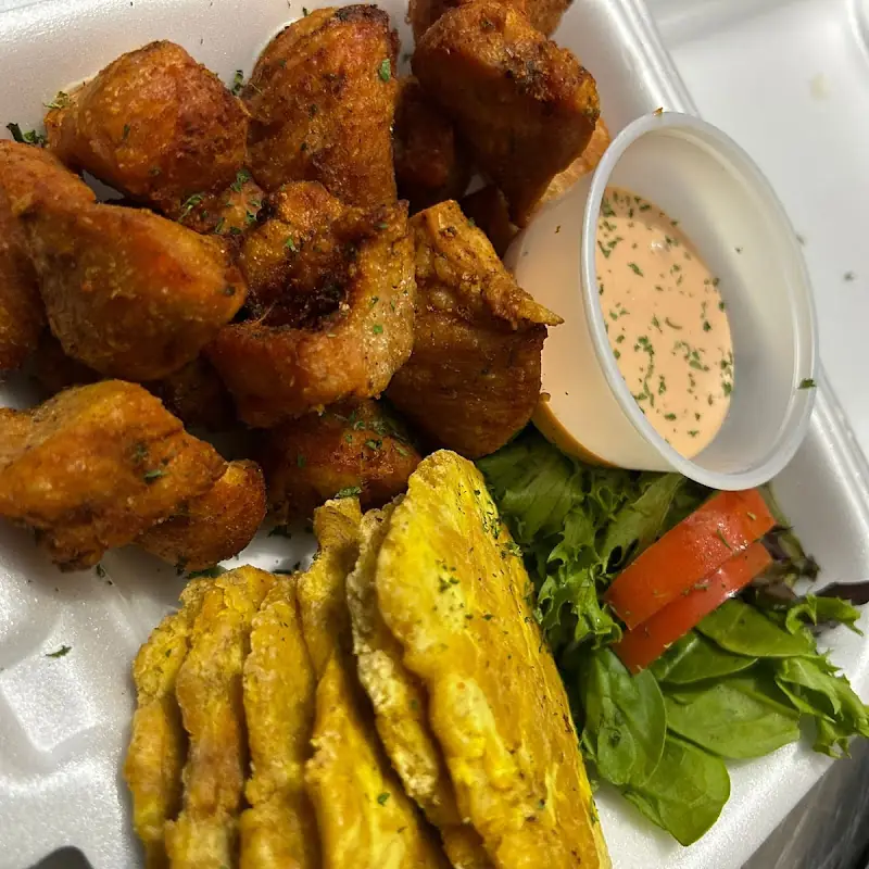 La Esquina 4 bar and Grill
