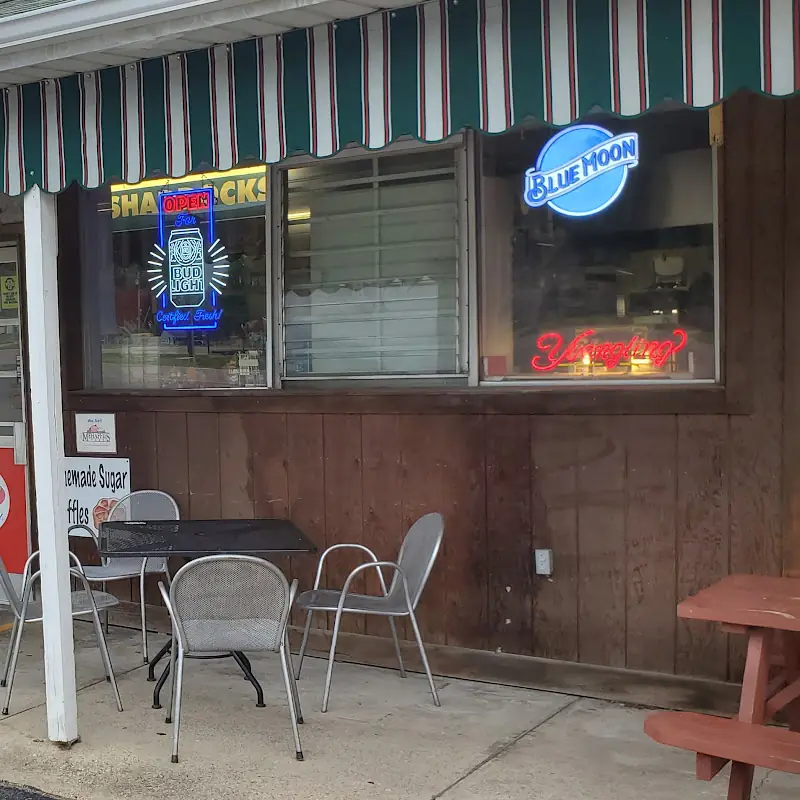 Shaddock's Pizza and Drive Thru