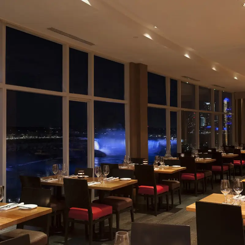 Massimo’s Italian Fallsview Restaurant