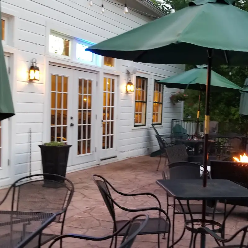 Tryon Inn and Backdoor Bar