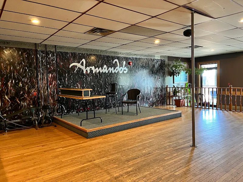 Armando's Bar & Restaurant