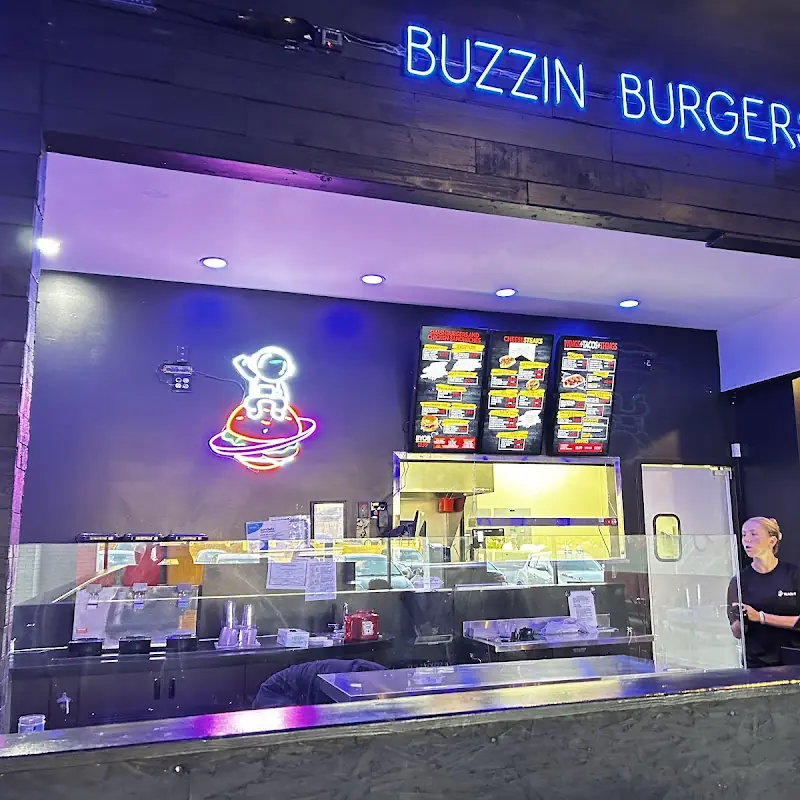 Buzzin Burgers