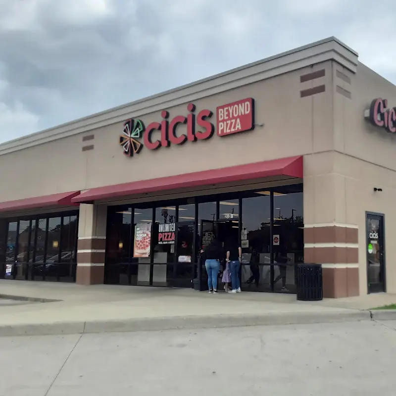 Cicis Pizza