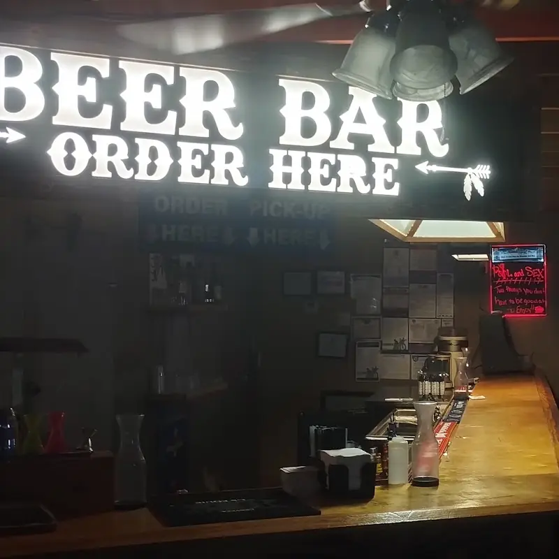 Charlie's Bar and Grill