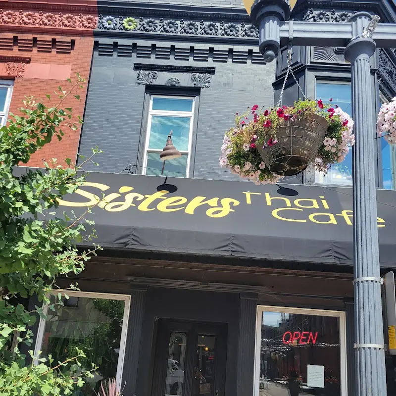 Sisters Thai Cafe