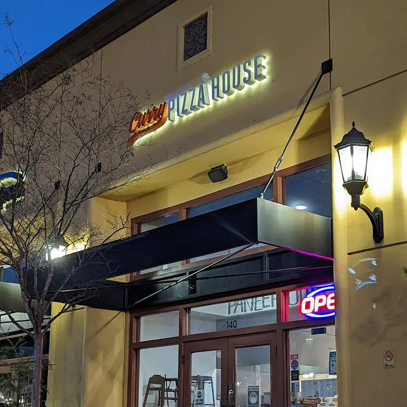 Curry Pizza House Roseville
