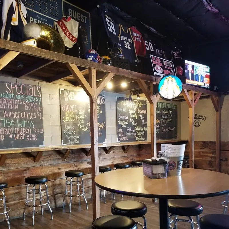 Bluto's Hometown Tavern