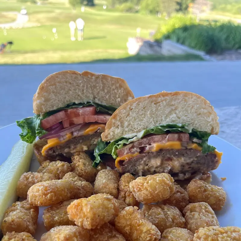 Bluebird Restaurant & Tavern at Spring Valley Golf Club
