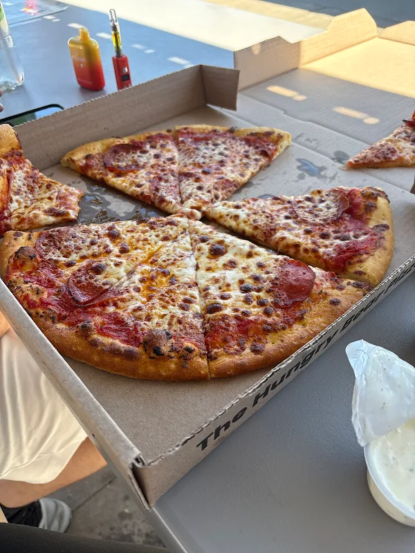 Hungry Bear Pizza