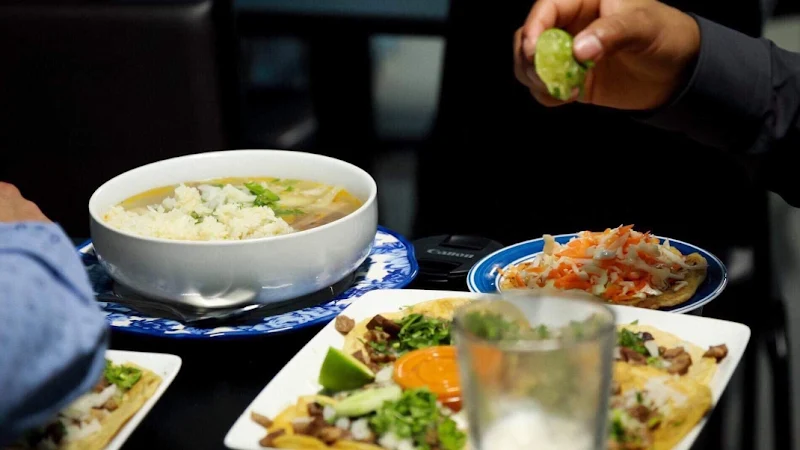 Taqueria Los Tres Hermanos