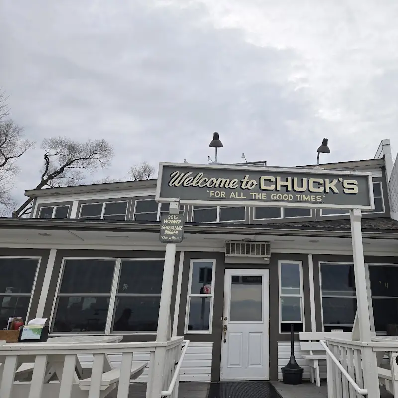 Chuck's Lakeshore Inn