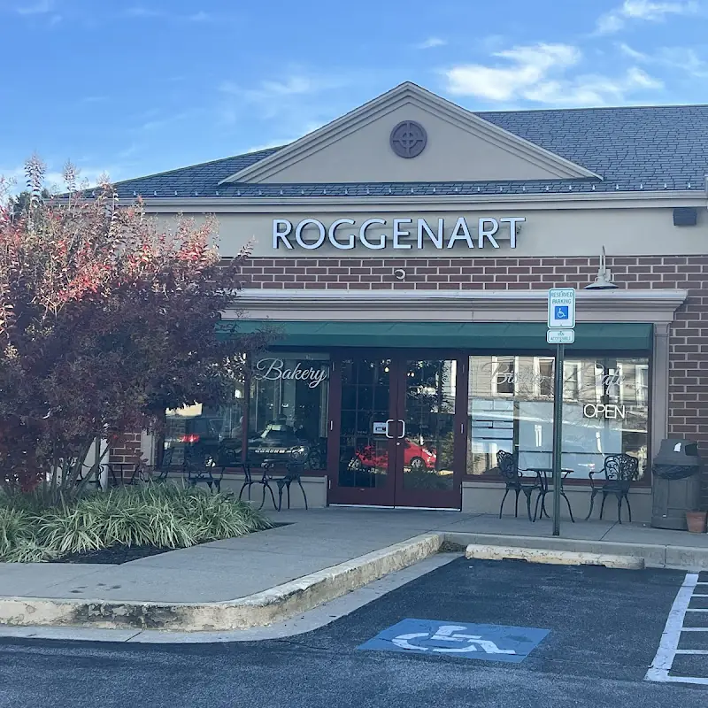 Roggenart European Bakery, Bistro & Cafe