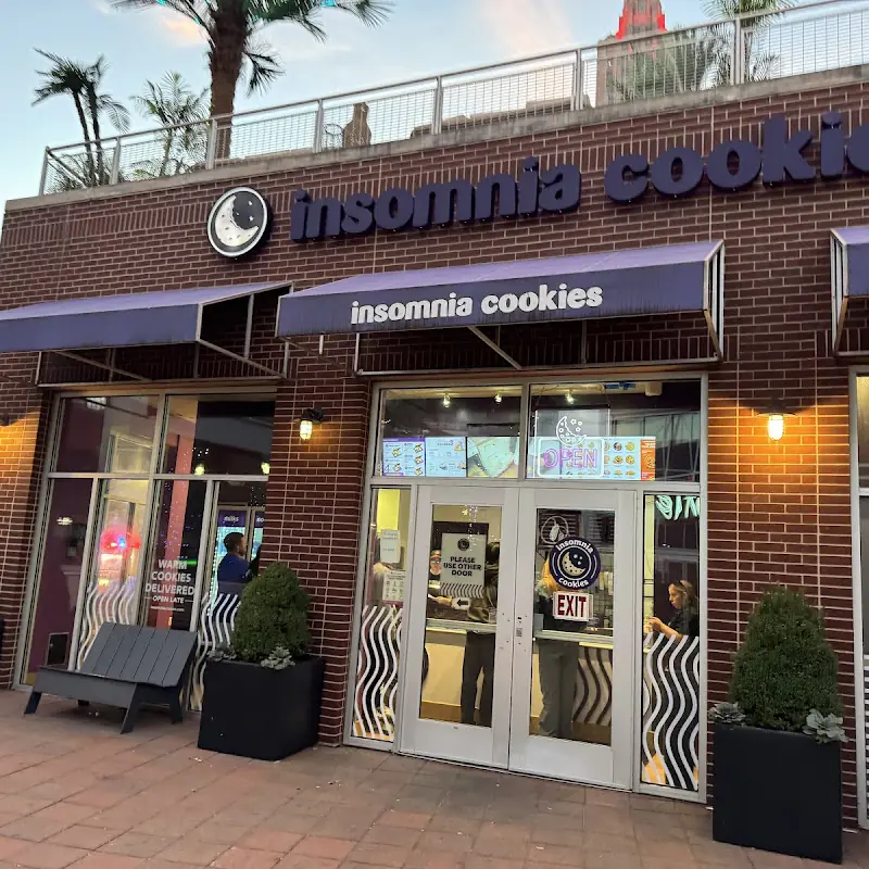 Insomnia Cookies