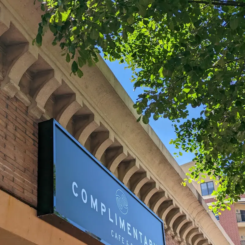 Complimentary Cafe