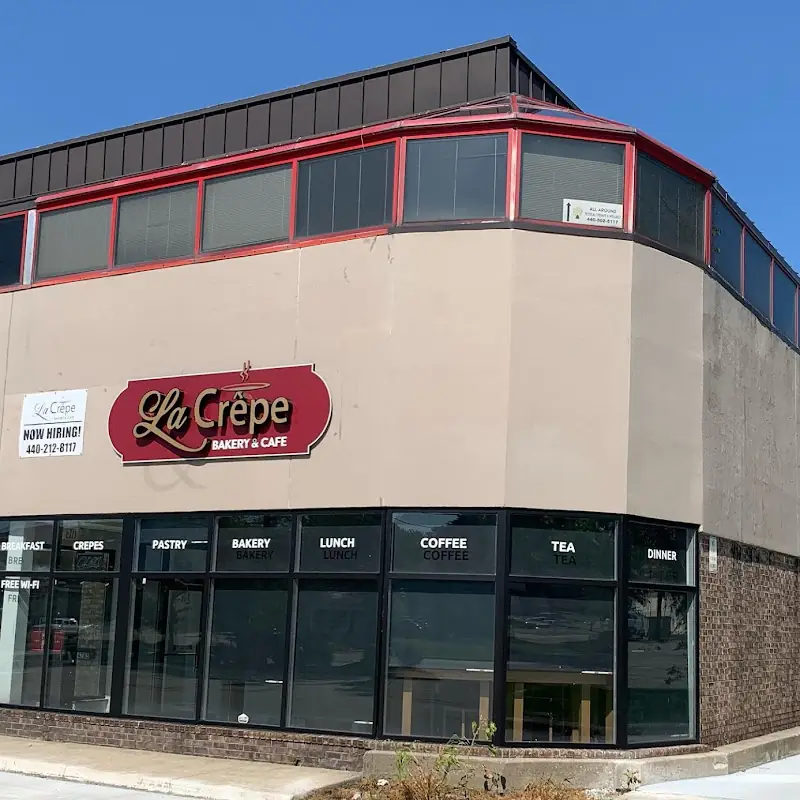 La Crepe Bakery & Café
